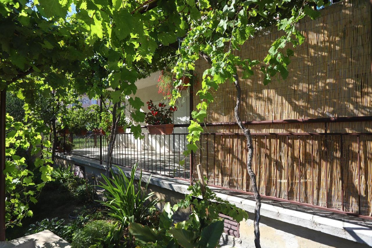 Apartamento Stone Sun Kaštela Exterior foto